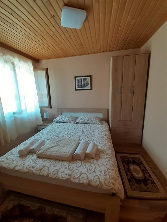 Apartman Damjanovic Cetinje Exterior foto